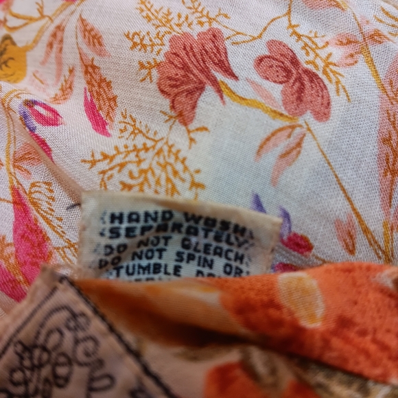 Next Move Vintage Womens Medium Gauze Top Shirt Floral Patchwork Boho - Picture 8 of 8